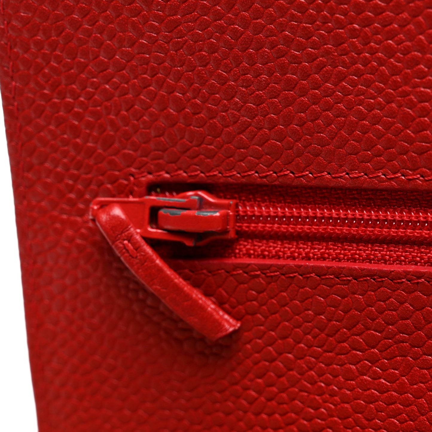 Caviar Quilted Wallet On Chain WOC Red