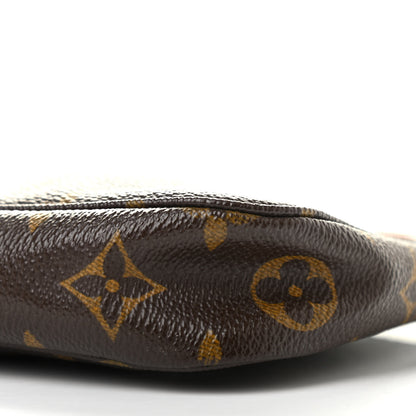 Louis Vuitton Monogram Pochette Accessories 9 of 16