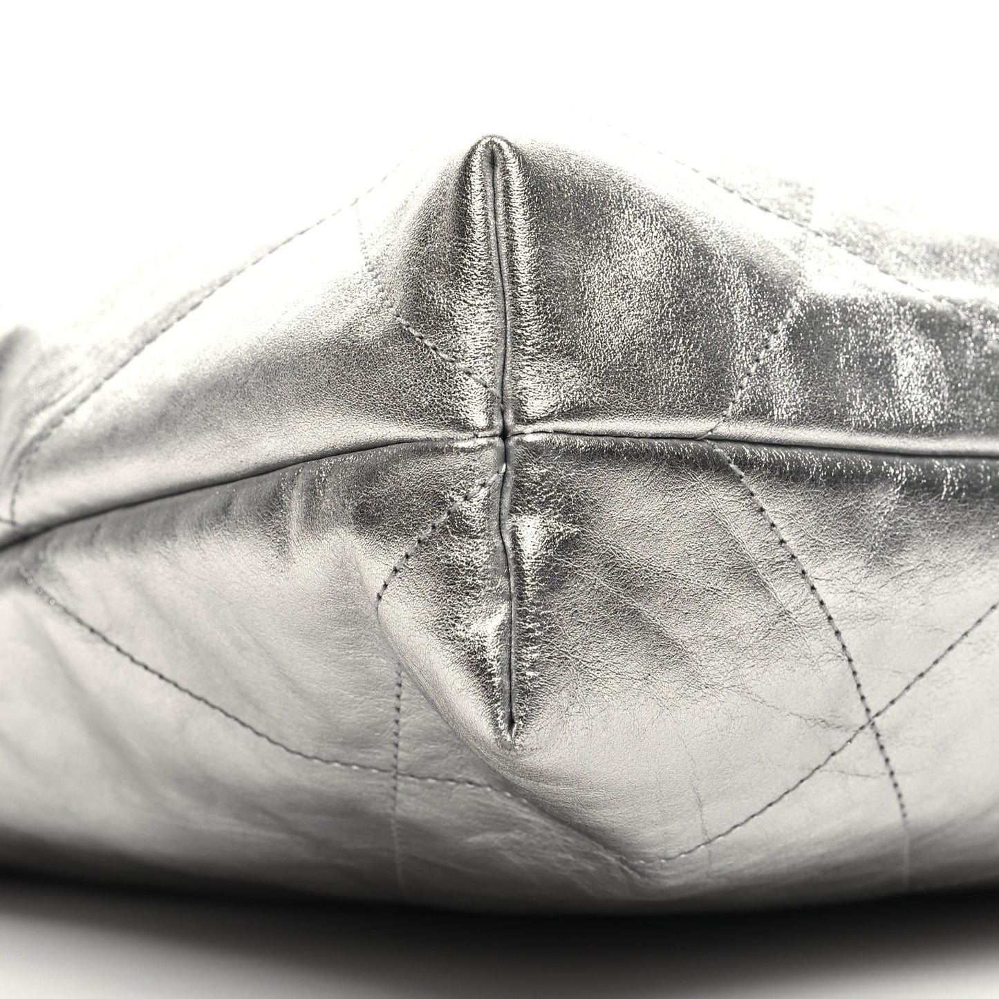 Metallic Calfskin Quilted Chanel 22 Silver