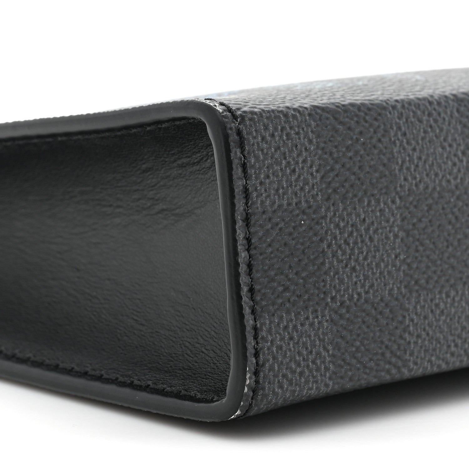 Louis Vuitton Damier Graphite Wild Animals Wearable Wallet 11 of 15