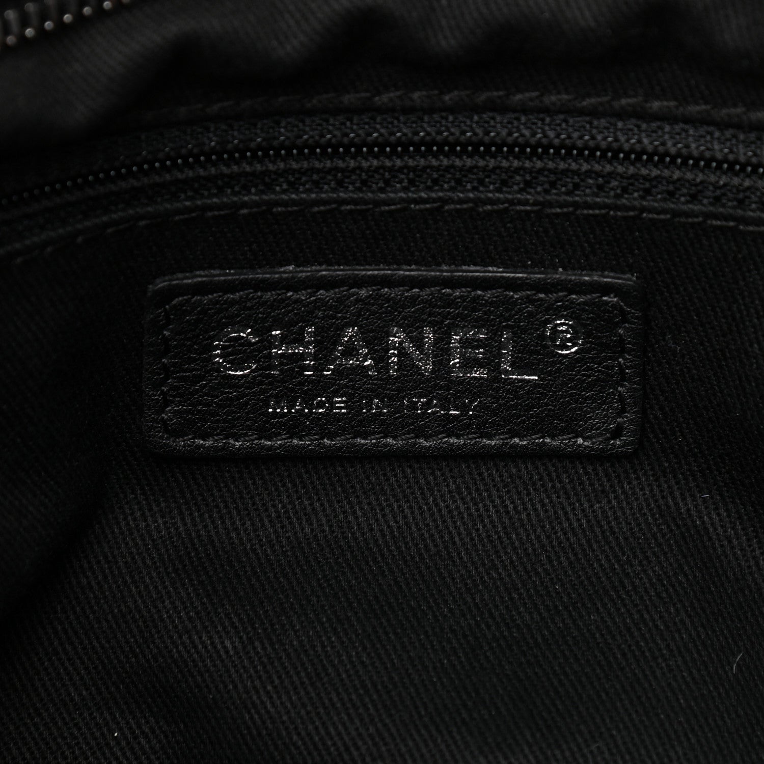 Chanel Calfskin Small Diamond Stitch Tote Black 6 of 13