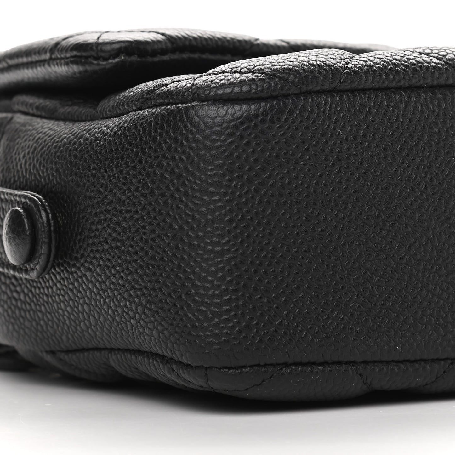 Caviar Quilted Medium Easy Flap Black