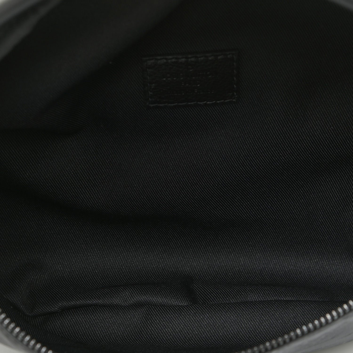 Louis Vuitton Calfskin Monogram Shadow Discovery Bumbag Black 5 of 10