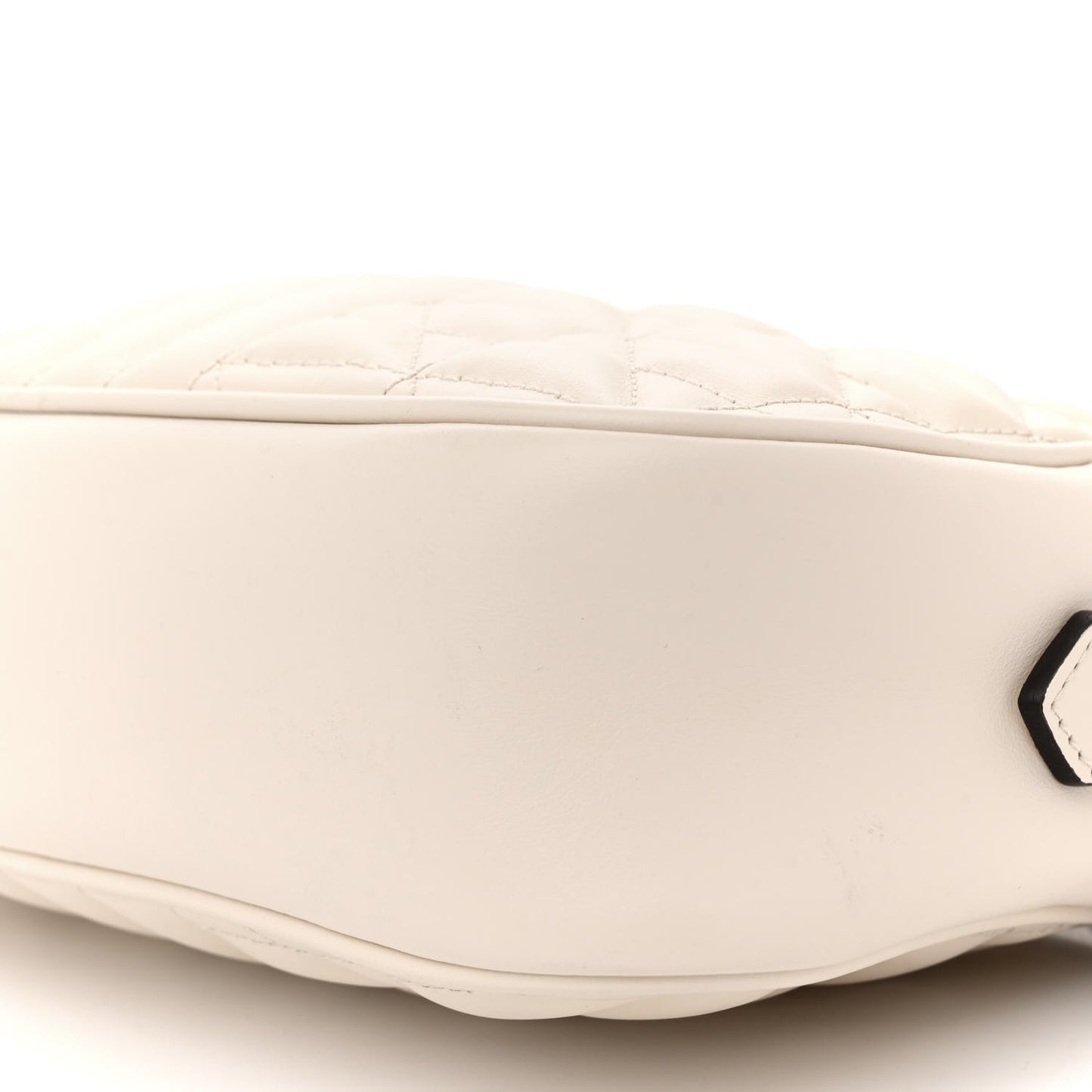 Calfskin Matelasse Aria Small GG Marmont Chain Shoulder Bag Mystic White