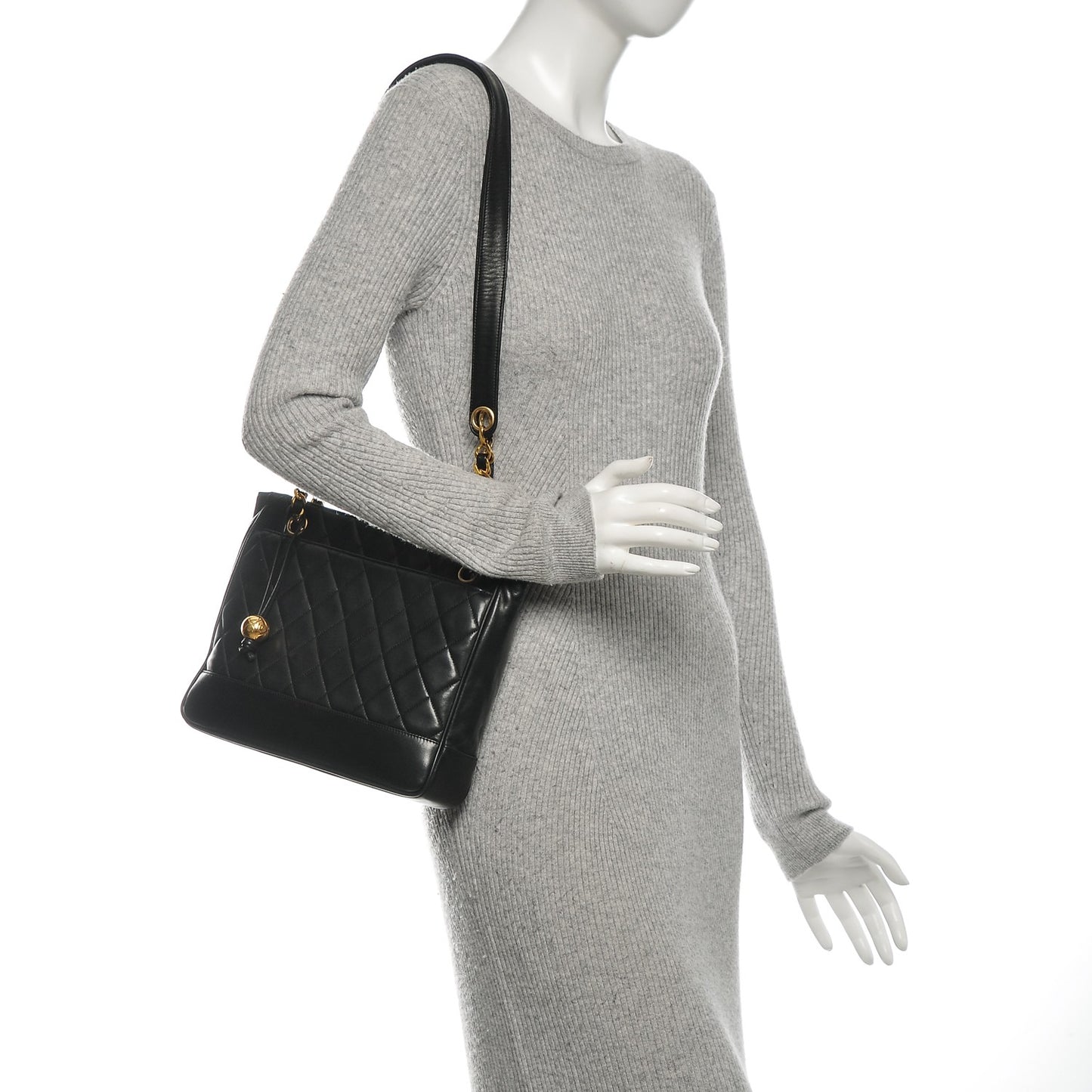 Lambskin Quilted Shoulder Bag Black