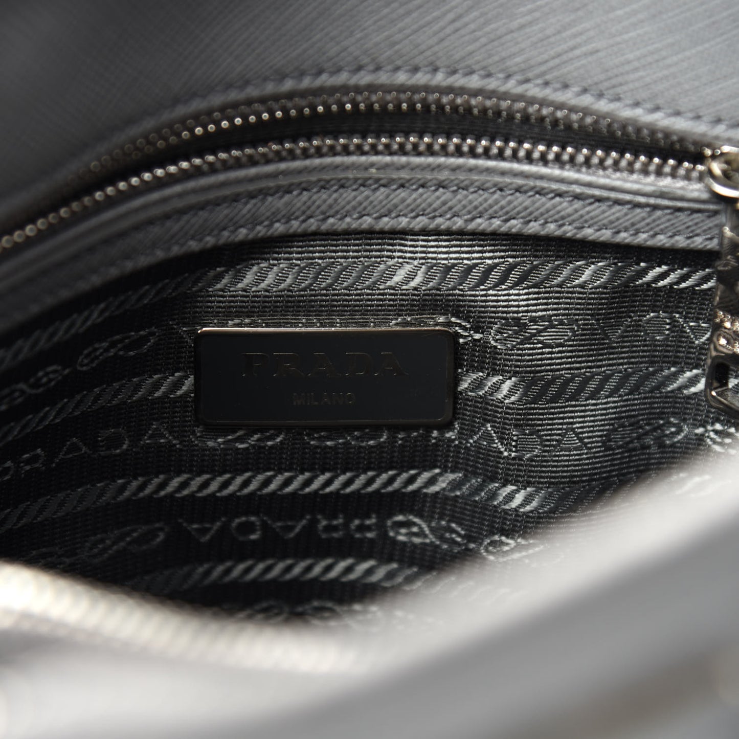 Saffiano Lux Small Promenade Tote Marmo