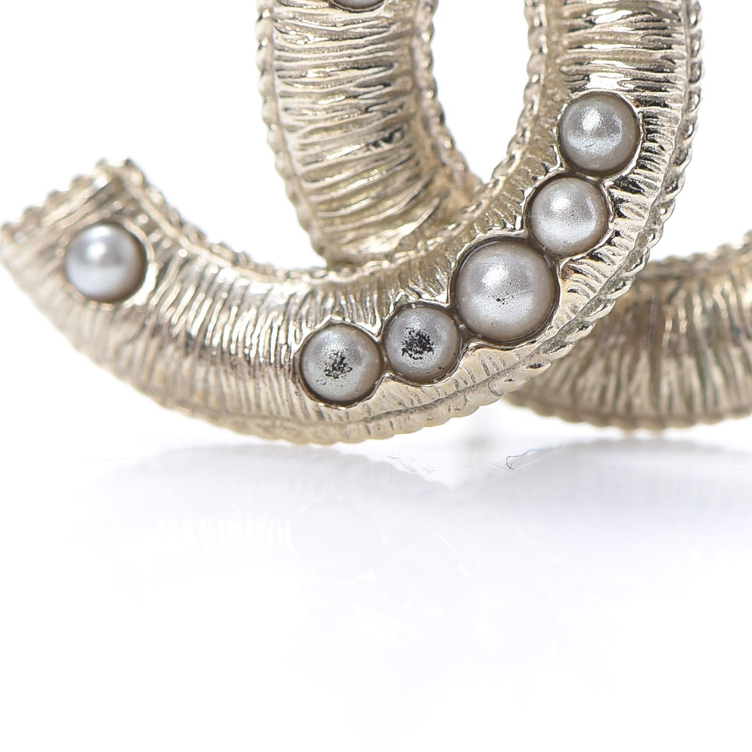 Chanel Pearl CC Earrings Gold 6 of 8
