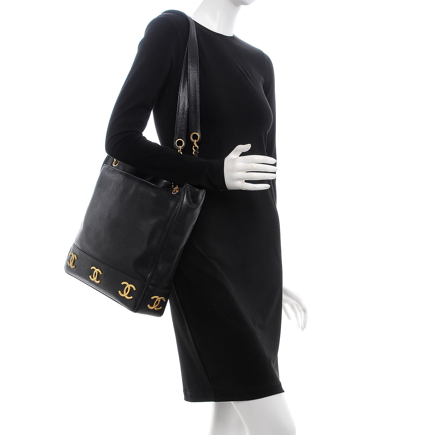 Chanel Caviar CC Shoulder Bag Black 2 of 18