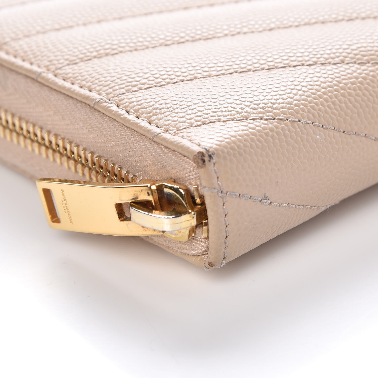 Saint Laurent Grain De Poudre Matelasse Chevron Monogram Zip Around Wallet Nude Powder 8 of 10