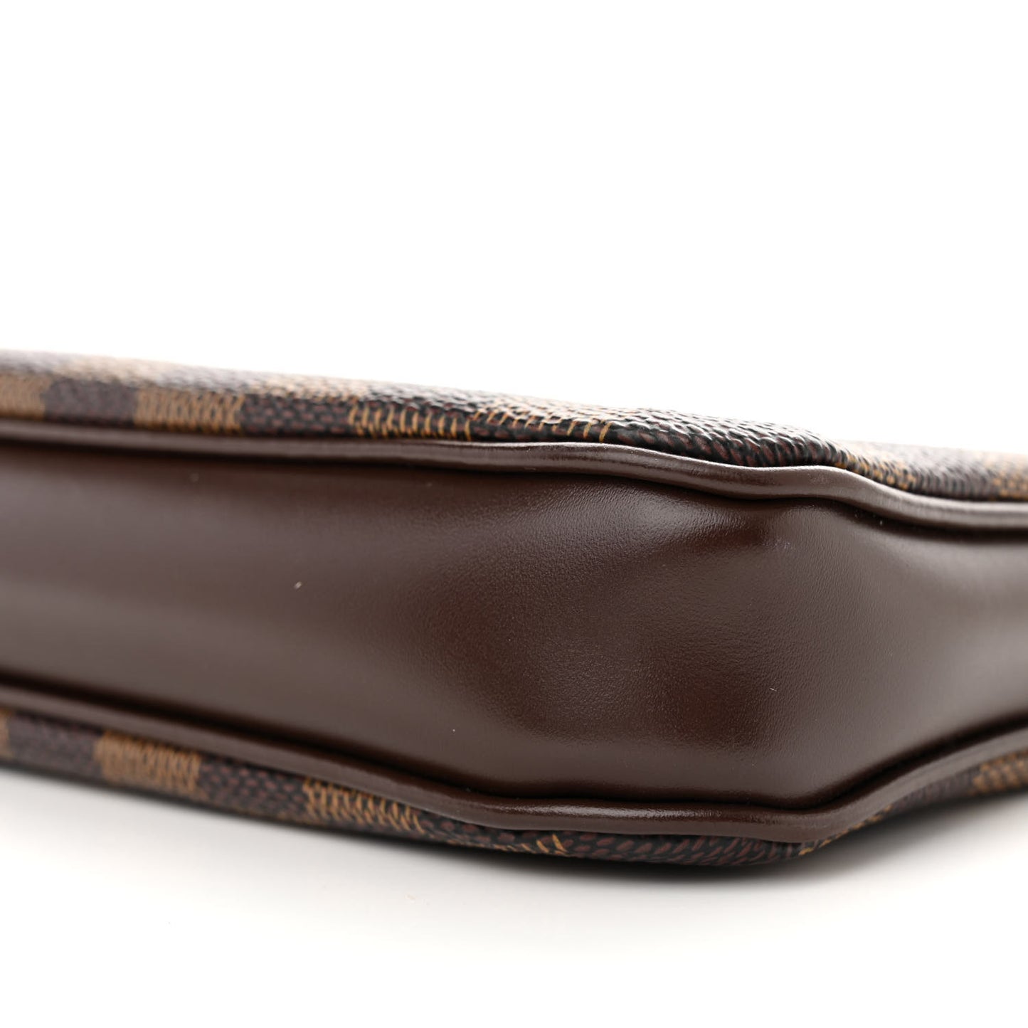 Damier Ebene Navona Pochette Accessories