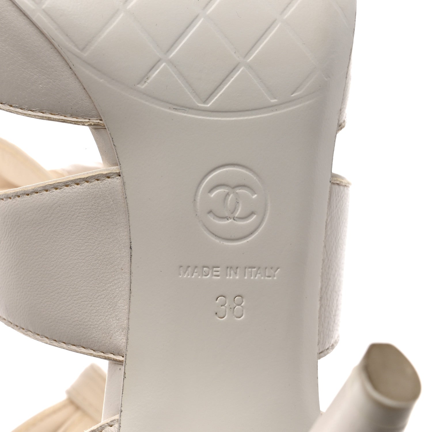 CHANEL　希少リボンミュール 38 Chanel Lambskin Bow CC Sandal Pumps 38 White 1784709 – FASHIONPHILE