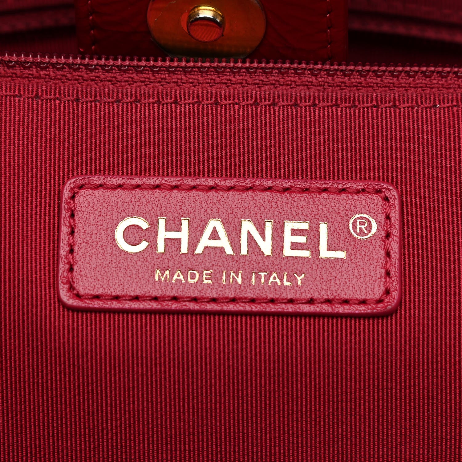 Chanel Shiny Aged Calfskin Shopping Bag Red 6 of 10