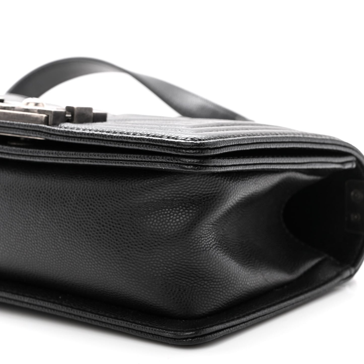 Caviar Chevron Quilted Small Boy Flap Black