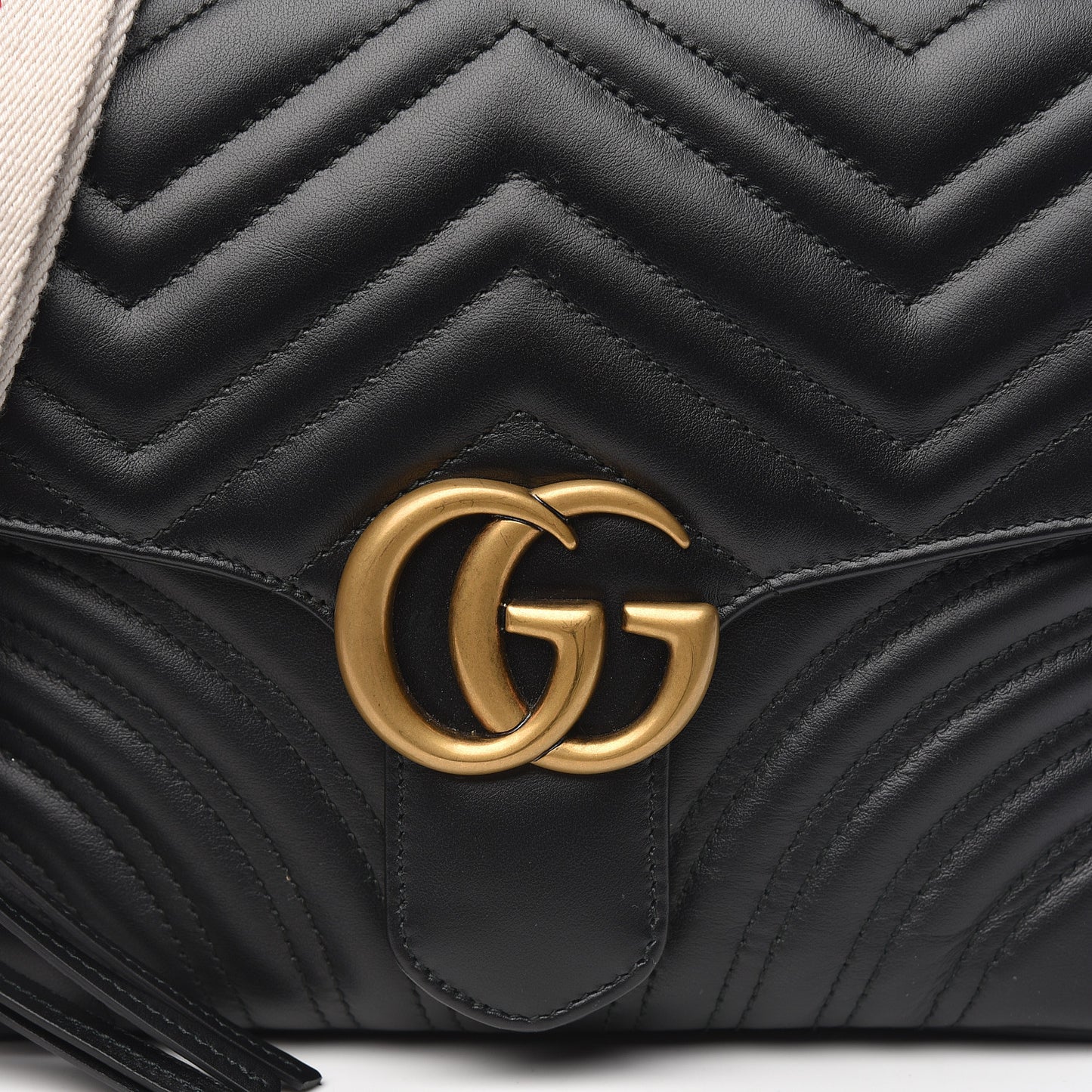 Calfskin Matelasse Sylvie Web Small GG Marmont Top Handle Shoulder Bag Black