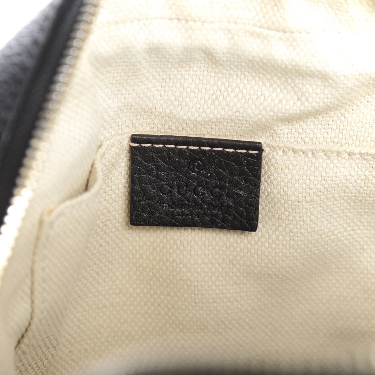 Pebbled Calfskin Small Soho Disco Bag Black