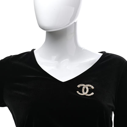 Chanel Pearl Crystal CC Brooch Gold 2 of 7