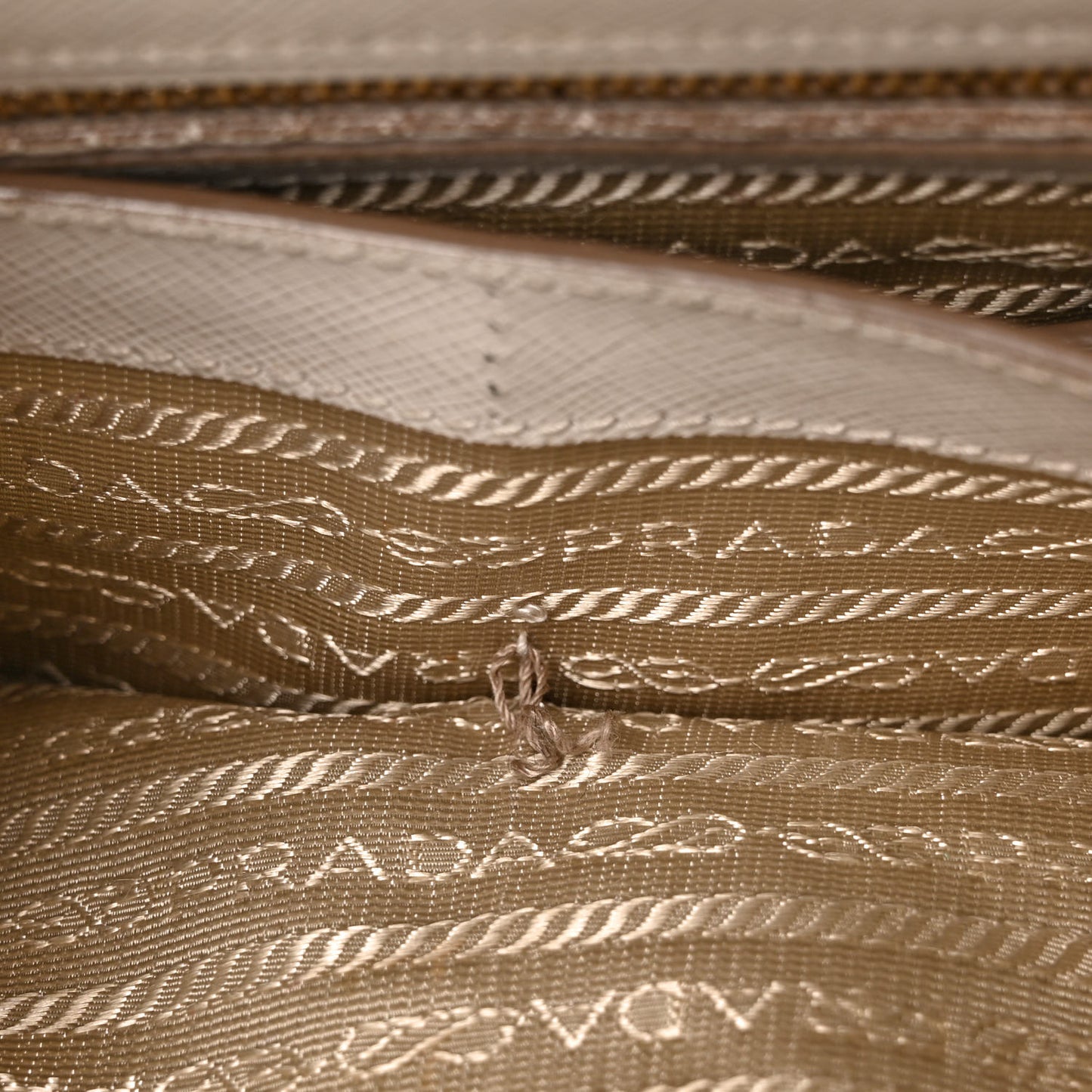 Saffiano Lux Colorblock Medium Galleria Double Zip Tote Pomice Talco