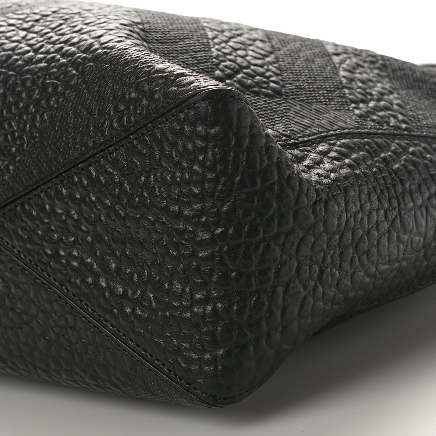 Heritage Grain Check Embossed Medium Dewsbury Tote Black