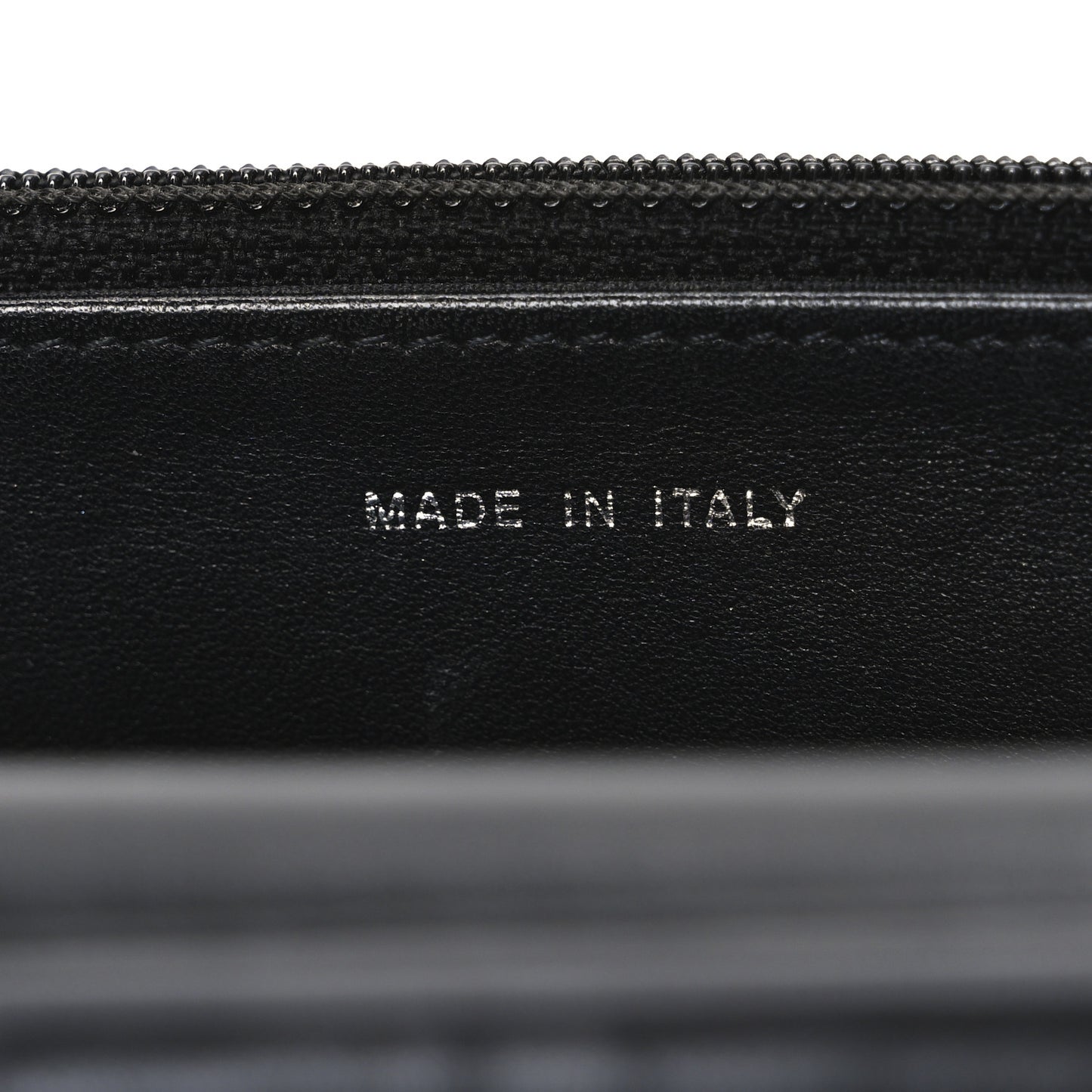 Patent Quilted Brilliant Wallet On Chain WOC Black