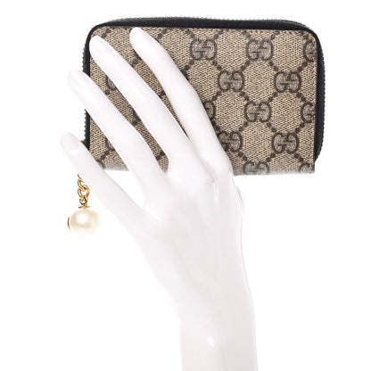 Gucci GG Supreme Monogram Pearl Zip Around Card Case Black 2 of 7