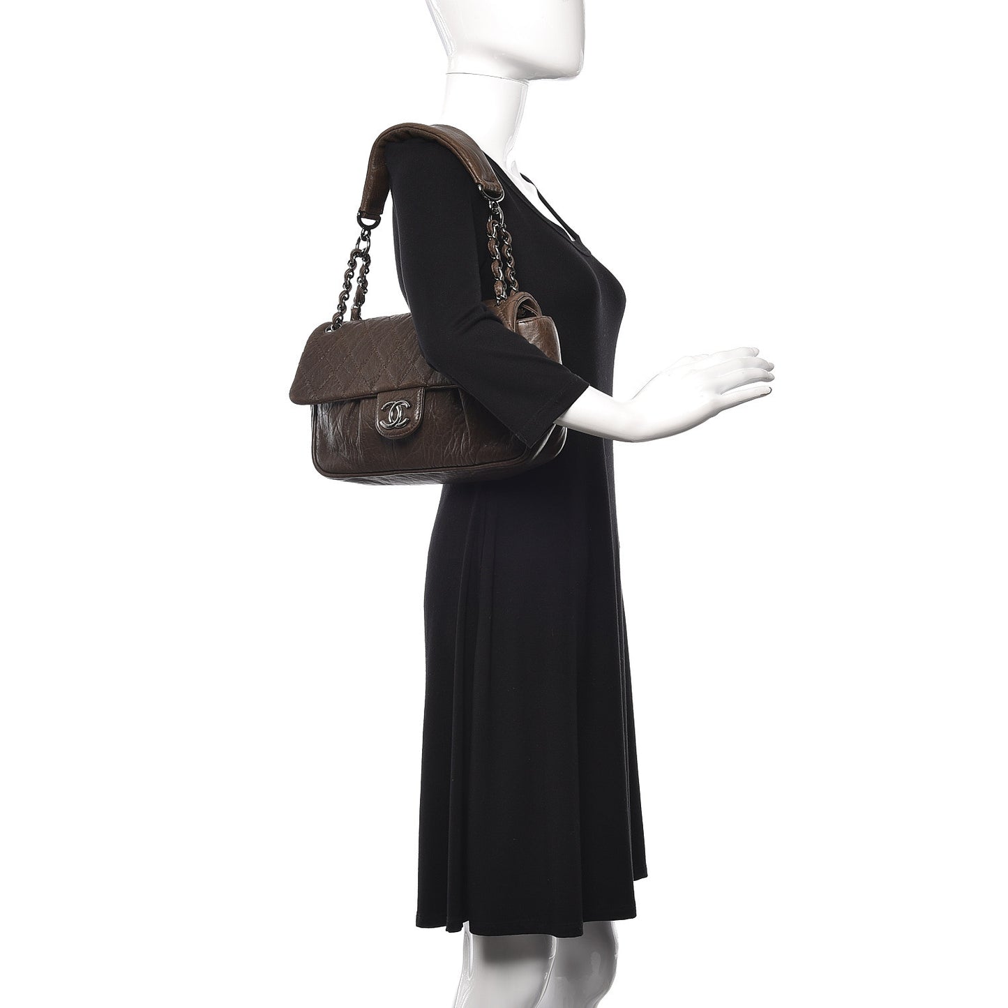 Distressed Lambskin Lady Braid Flap Brown
