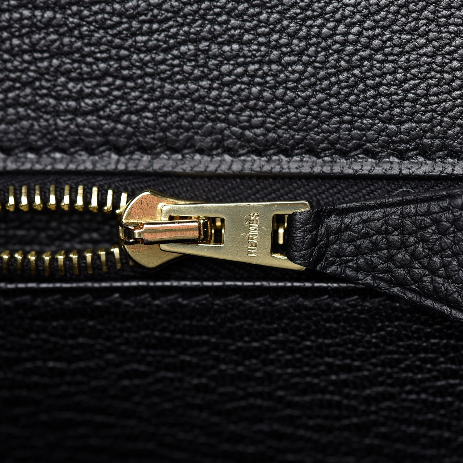 Hermes Taurillon Novillo Shiny Niloticus Crocodile Birkin Touch 30 Black 18 of 32