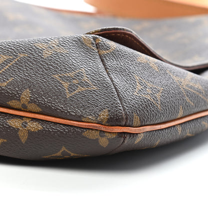 Louis Vuitton Monogram Musette GM 8 of 8