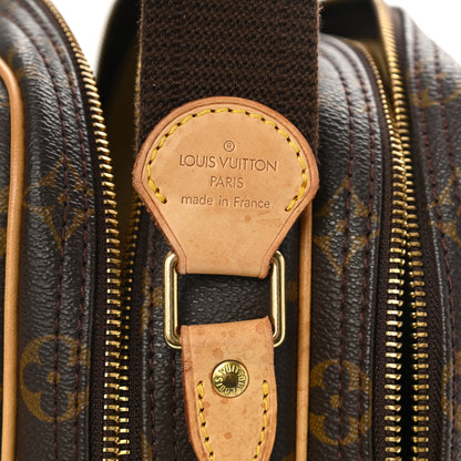 Louis Vuitton Monogram Reporter PM 7 of 13