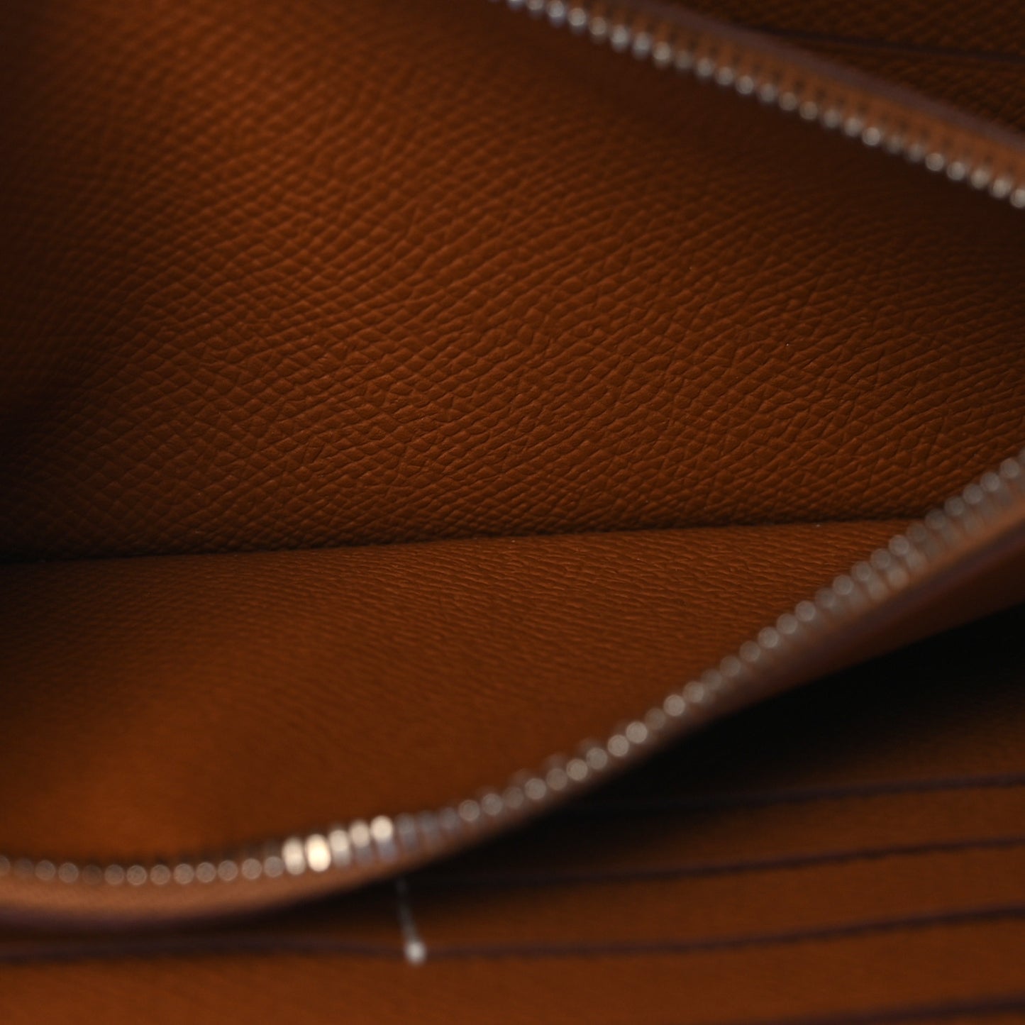 Epsom Kelly Longue Wallet Gold