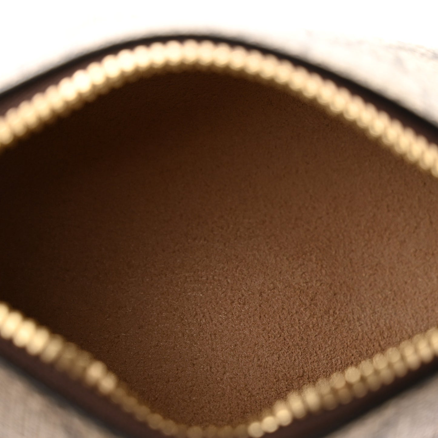 GG Supreme Monogram Strawberry Retro Interlocking G Barrel Coin Purse Beige Ebony