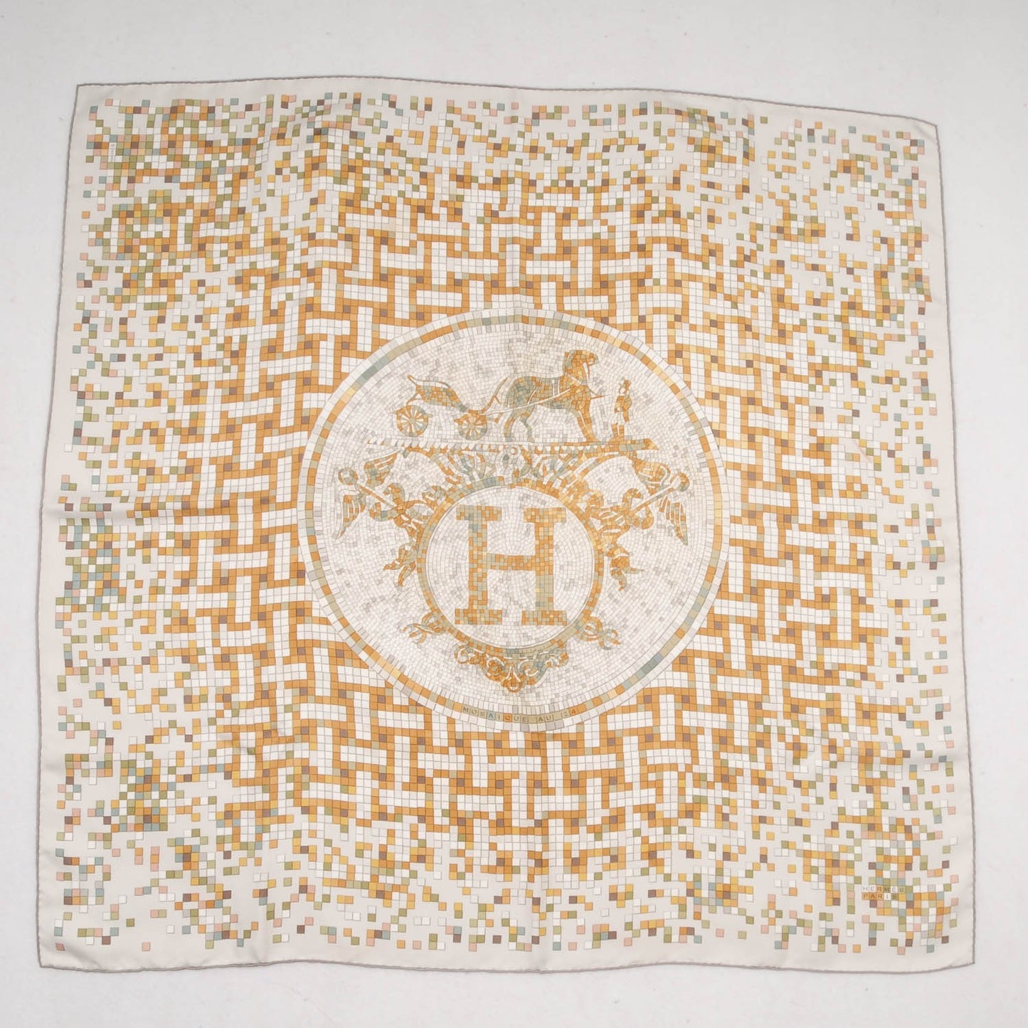 Silk Mosaique Au 24 Scarf 90 Gris Perle Tabac Blanc