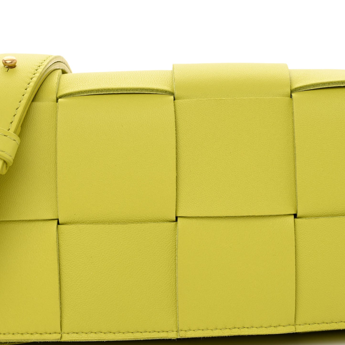 Nappa Maxi Intreccio The Belt Cassette Bag Kiwi