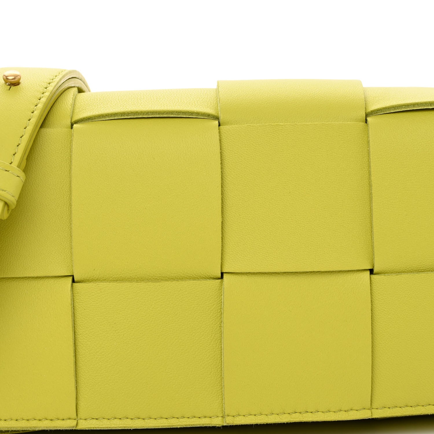 Bottega Veneta Nappa Maxi Intreccio The Belt Cassette Bag Kiwi 7 of 9
