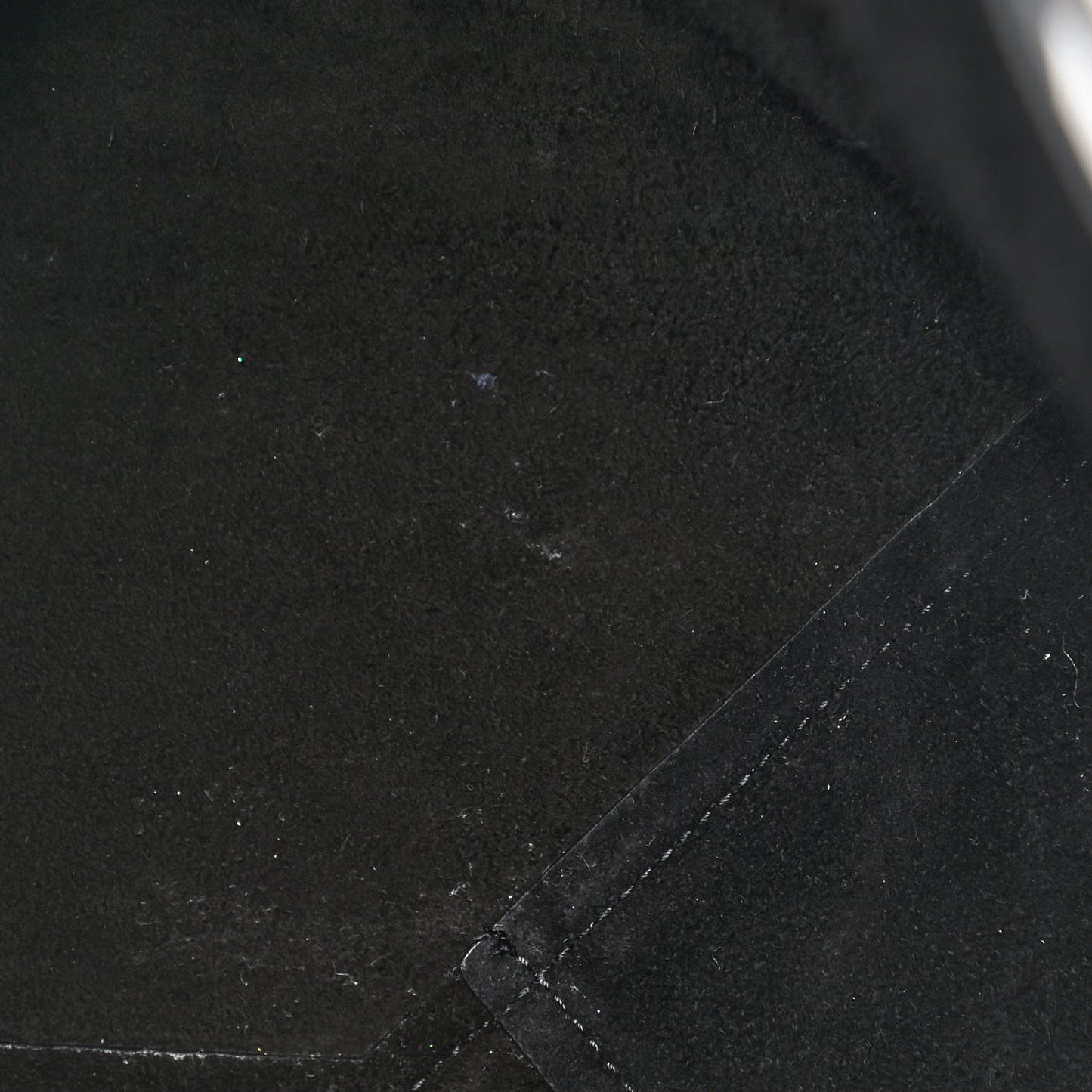 Soft Grained Calfskin Medium Cabas Phantom Black