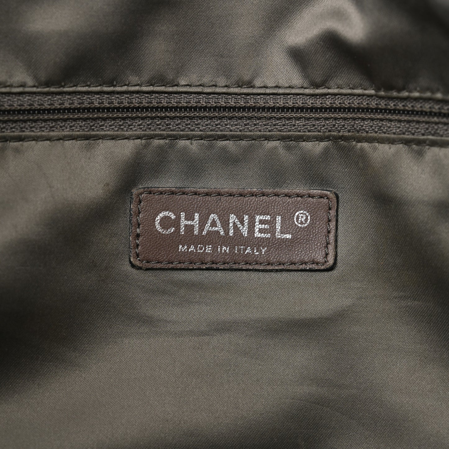 Glazed Caviar Reissue Double Pocket In The City Tote Black