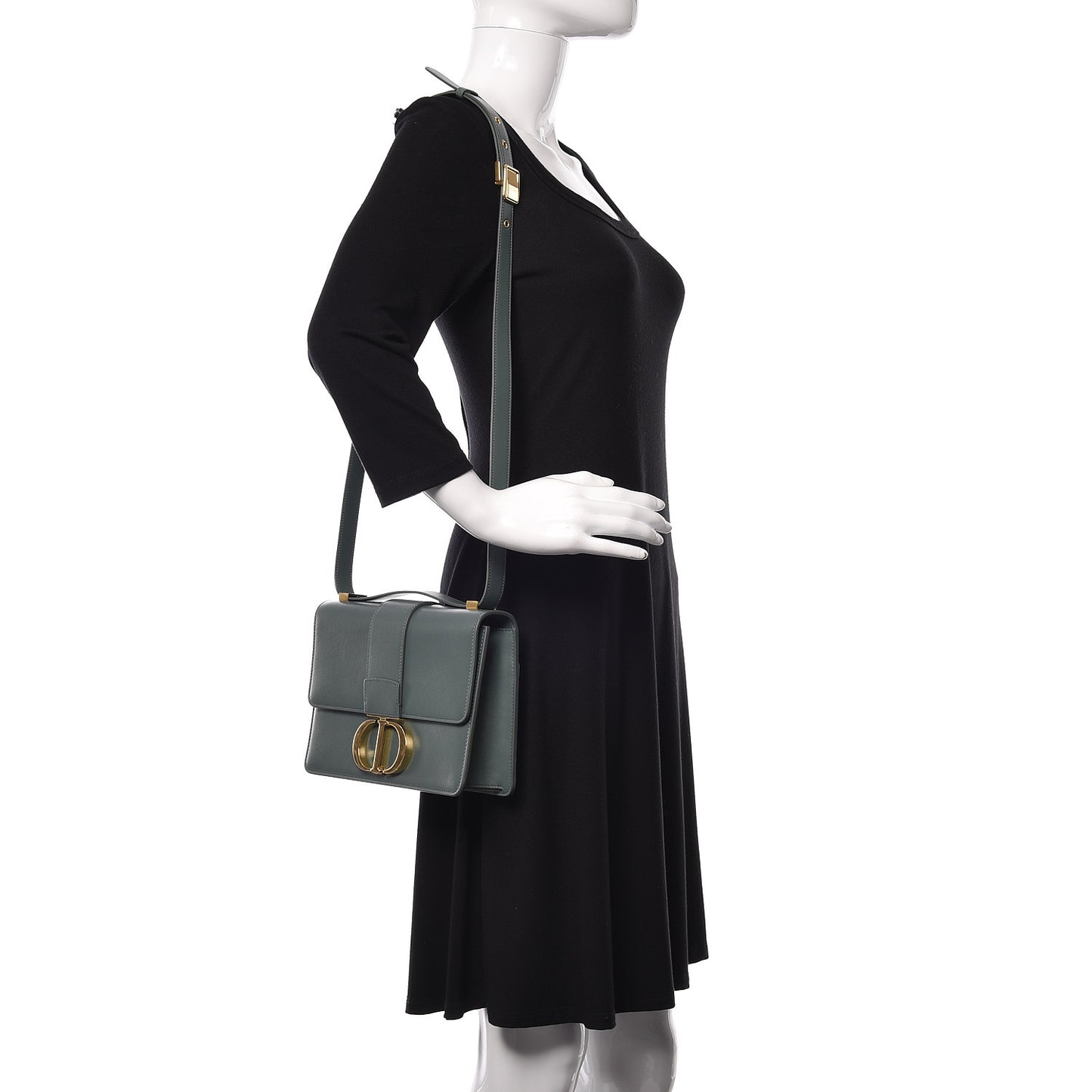Smooth Calfskin 30 Montaigne Flap Bag Light Green