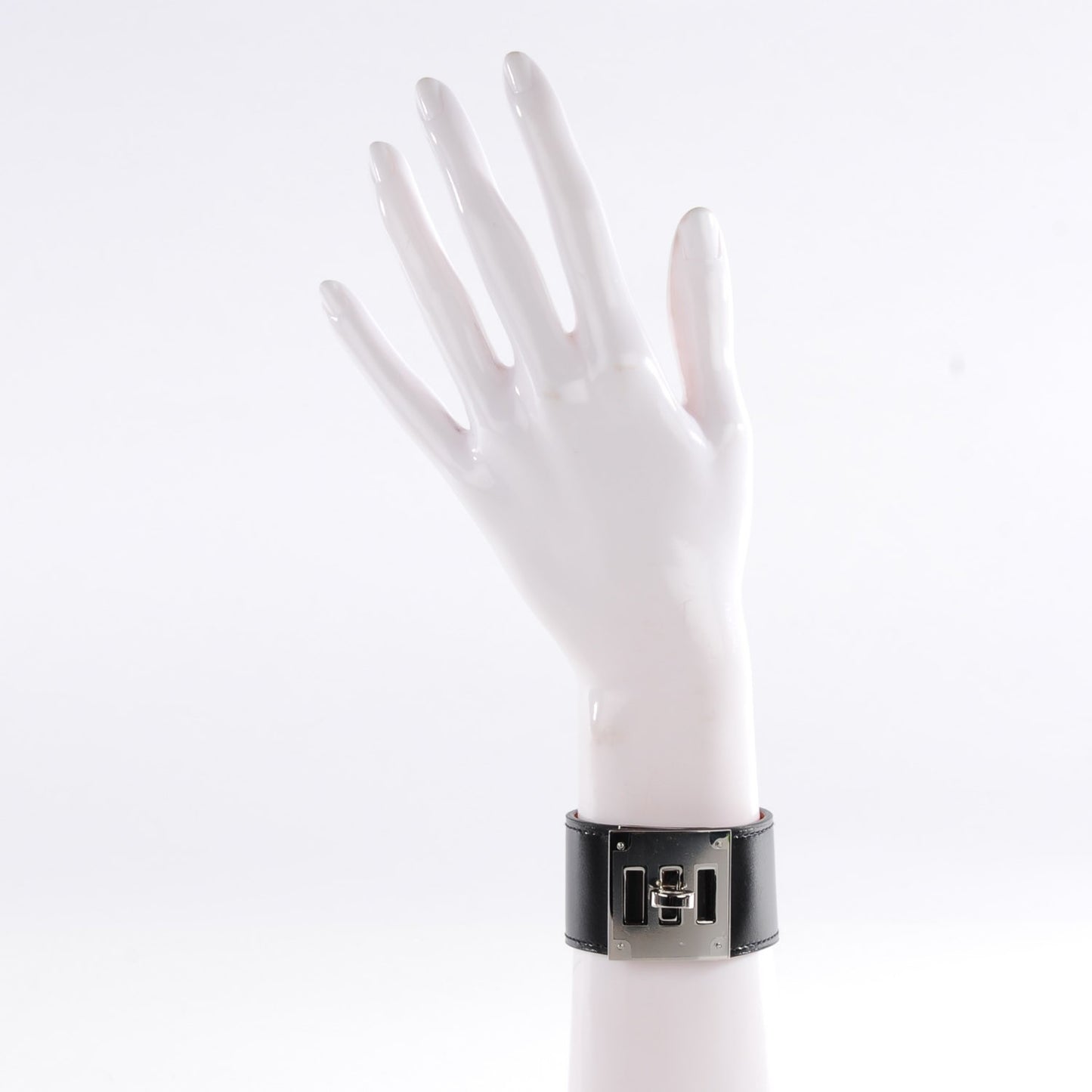 Box Kelly Dog Bracelet Black
