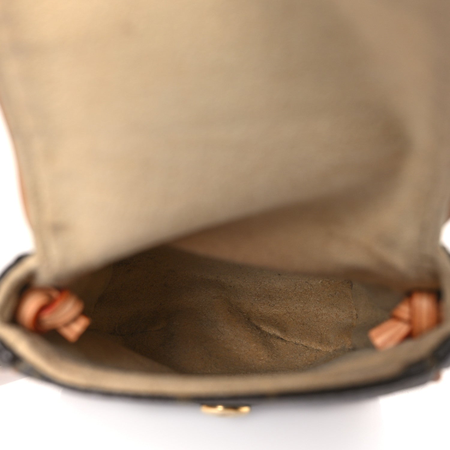 Louis Vuitton Monogram Pochette Cancun 5 of 8