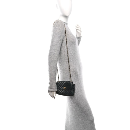 Chanel Glazed Calfskin Chevron Quilted Small Hampton Flap Black 3 of 11