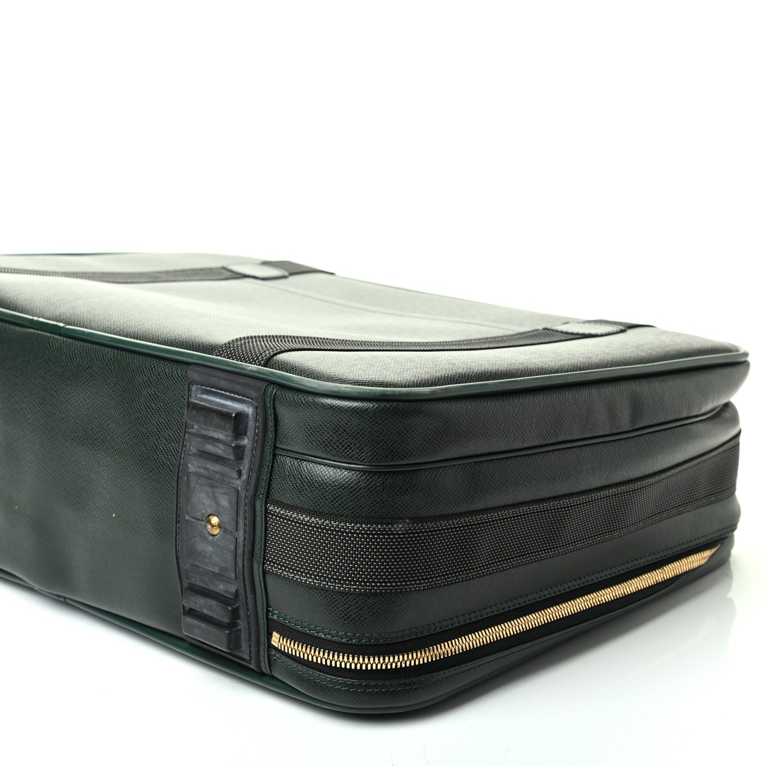 Louis Vuitton Taiga Satellite 53 Epicea 9 of 16