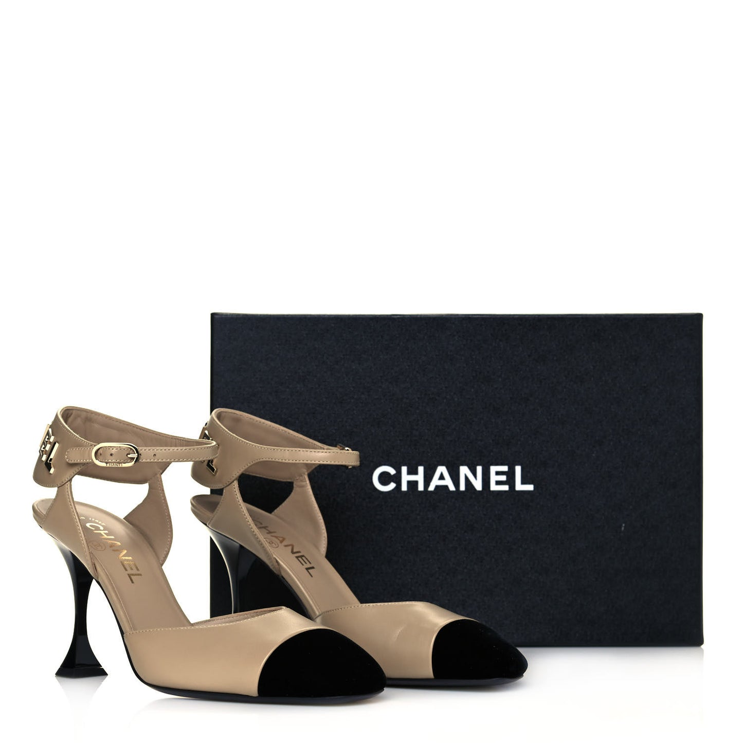 Lambskin Velvet Cap Toe Logo Pumps 38 Beige Black