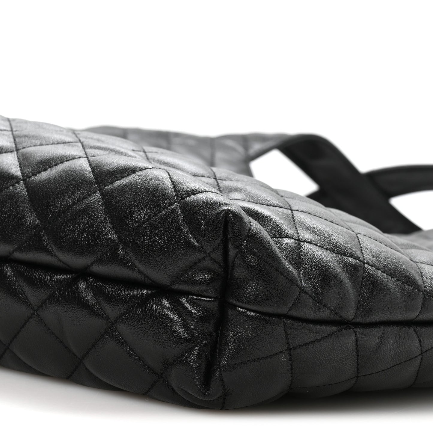Lambskin Quilted Maxi Icare Shopping Tote Black