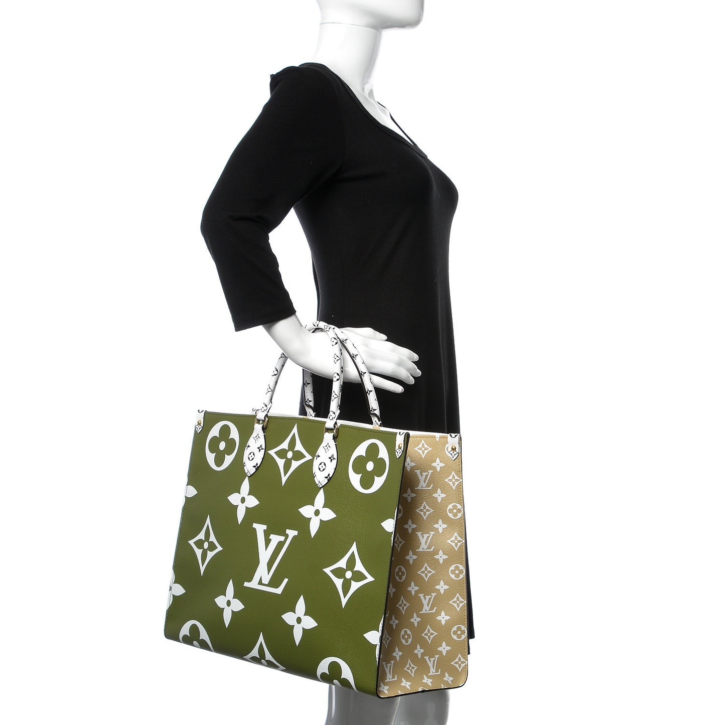 Monogram Giant Onthego GM Kaki Beige