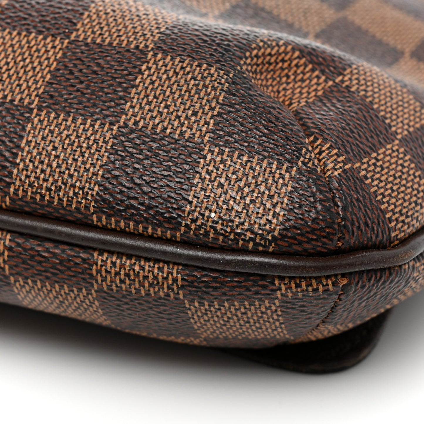 Damier Ebene Musette Tango