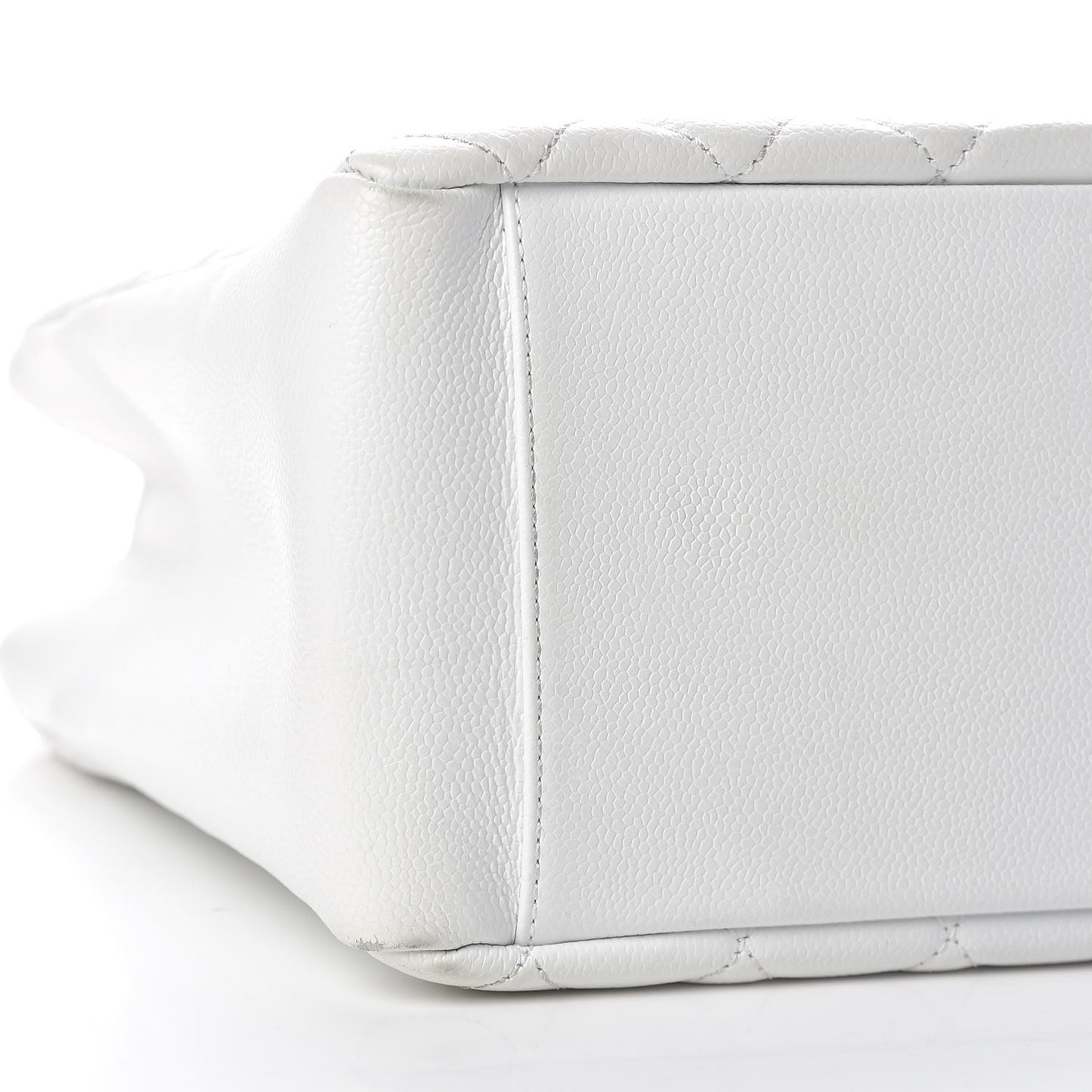 Caviar Quilted Grand Shopping Tote GST White