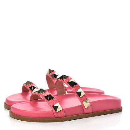 Valentino Garavani Pebbled Calfskin Macro Rockstud Lock Slide Sandals 35.5 Deep Fuxia 3 of 8