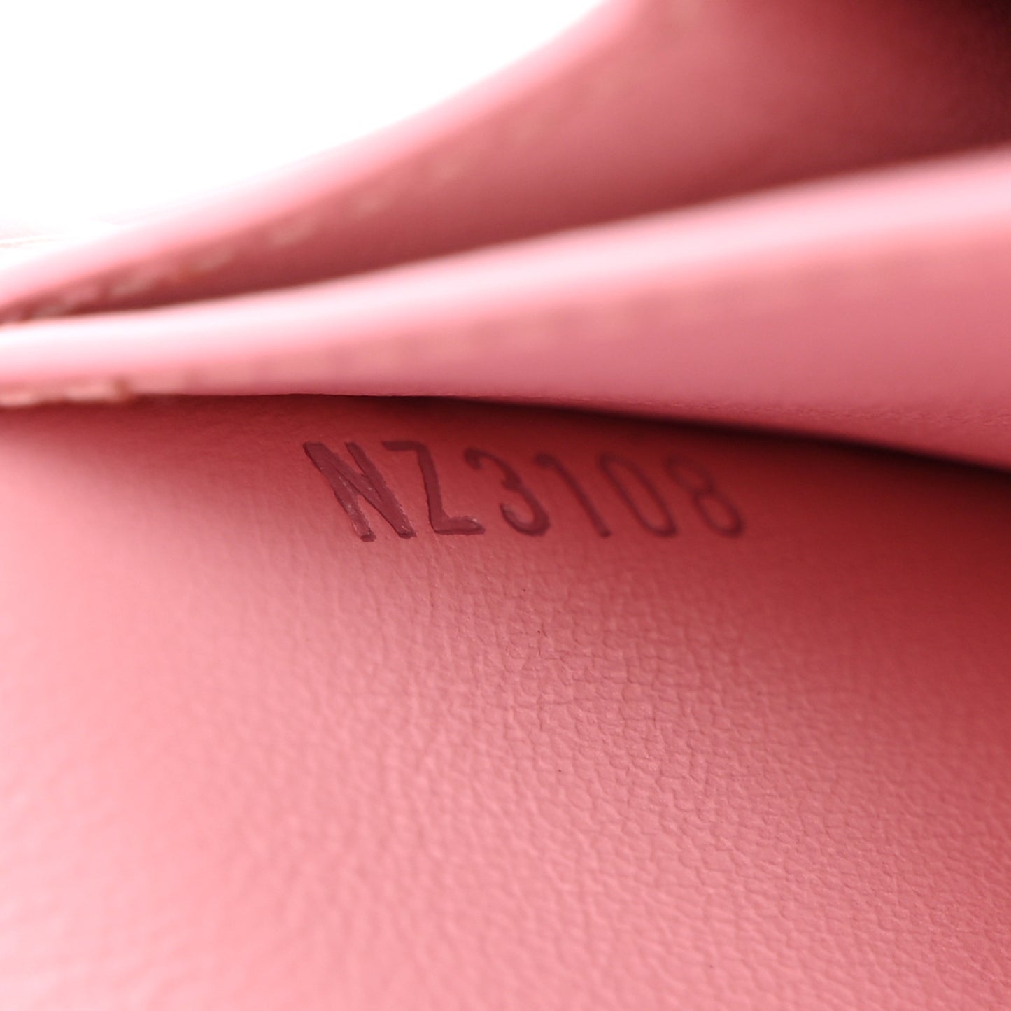 Calfskin New Wave Long Wallet Smoothie Pink