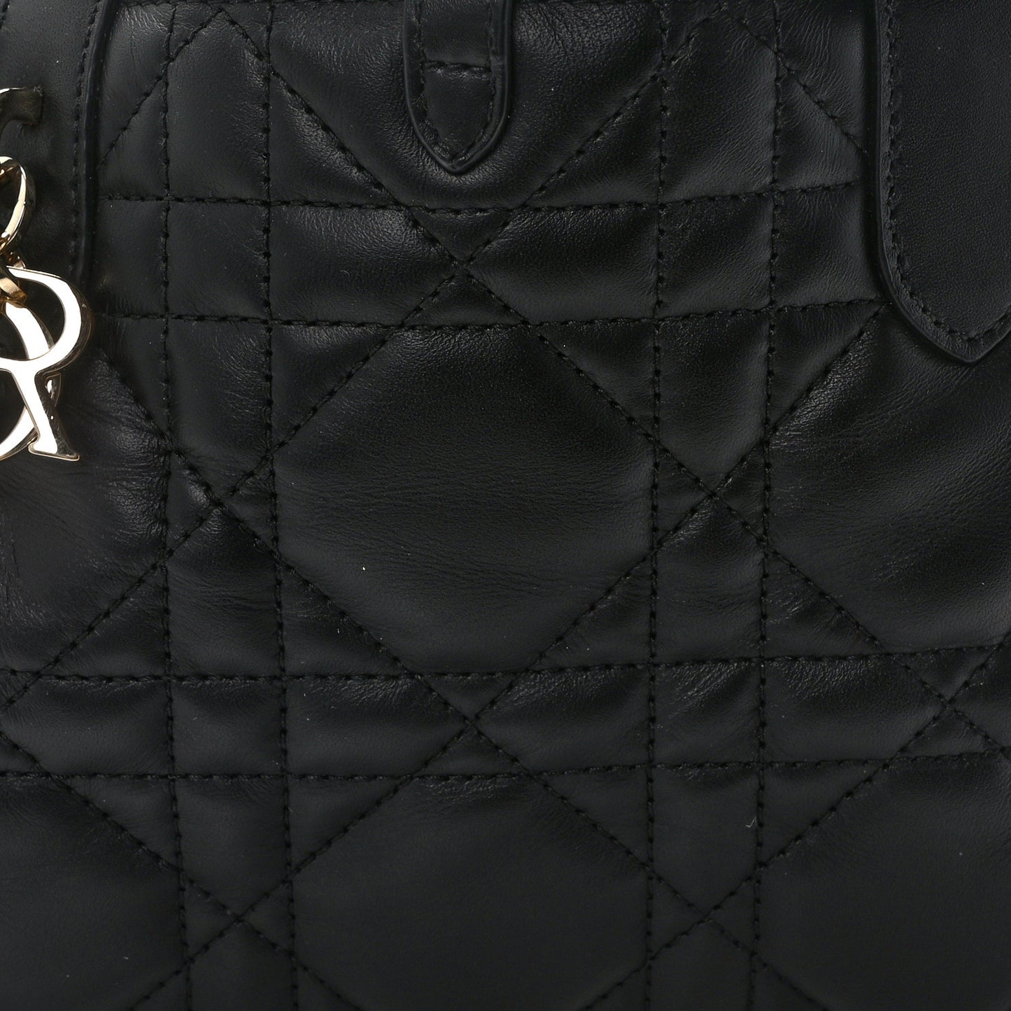 Calfskin Macrocannage Small Toujours Black