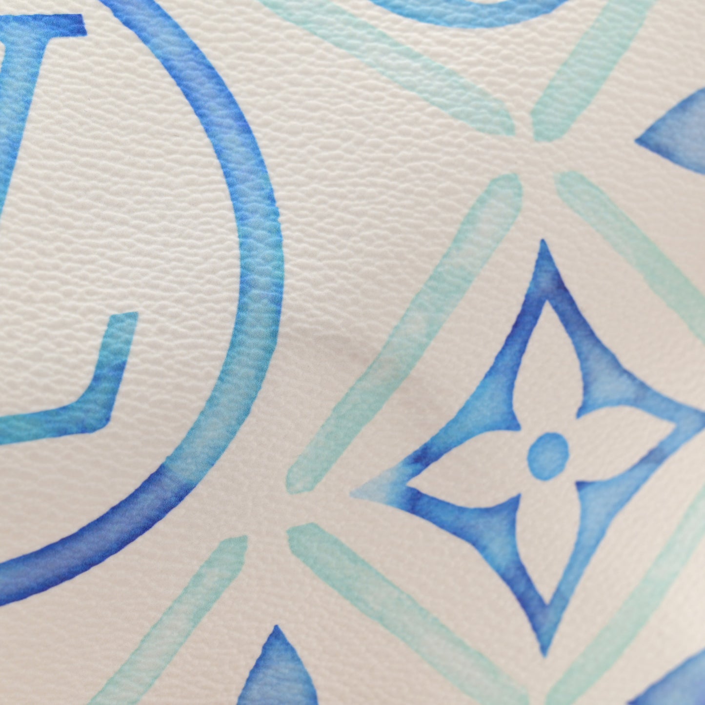 Monogram Tiles By The Pool Speedy Bandouliere 25 Lagoon Blue
