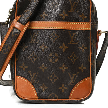 Louis Vuitton Monogram Danube 21 6 of 11